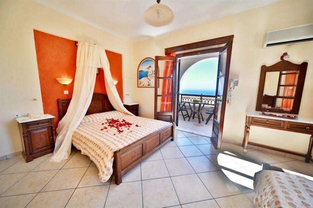 B Suites Firá Buitenkant foto